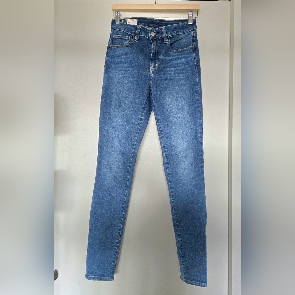 Womens Gap Jeans